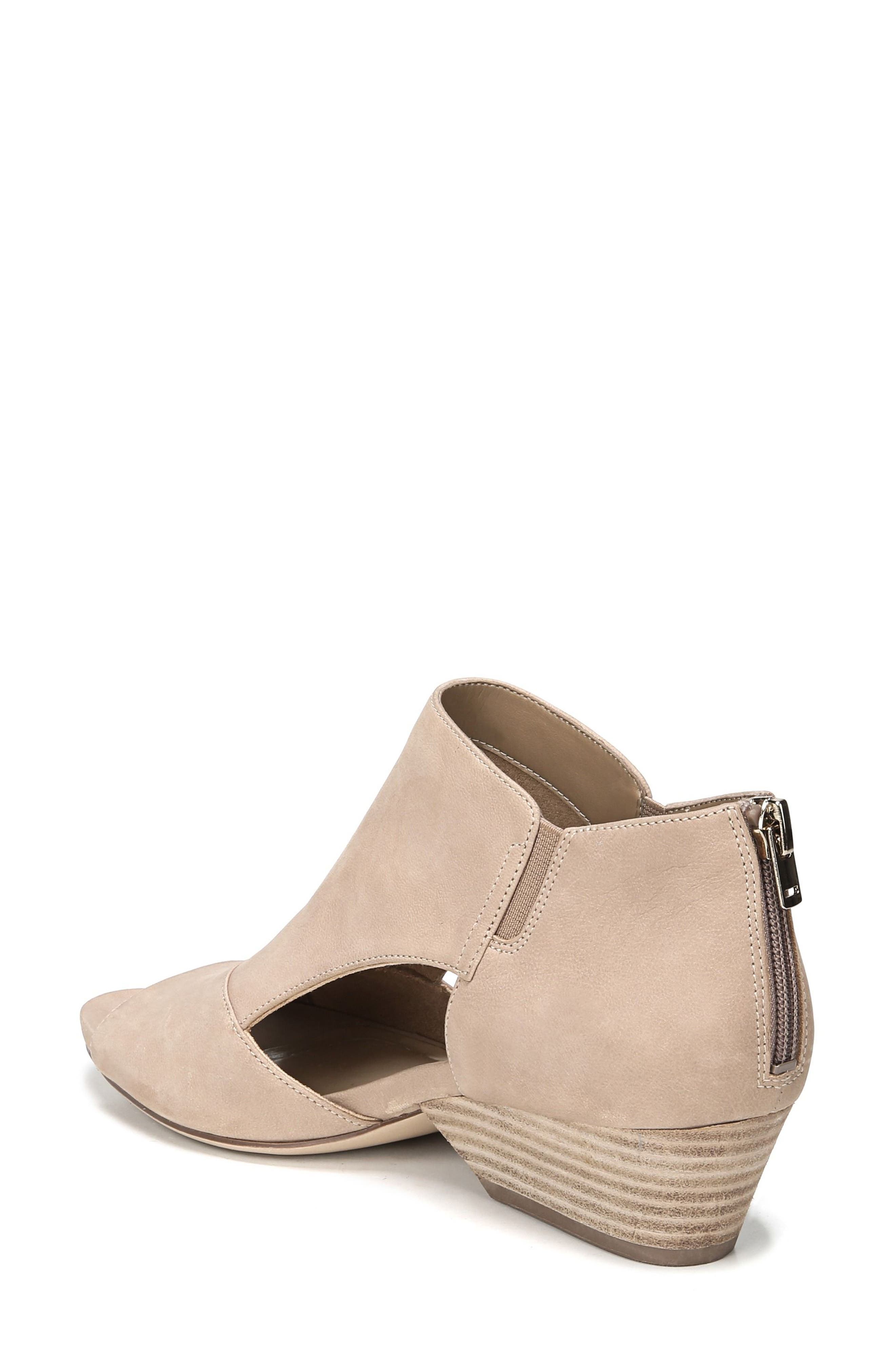 naturalizer greyson bootie