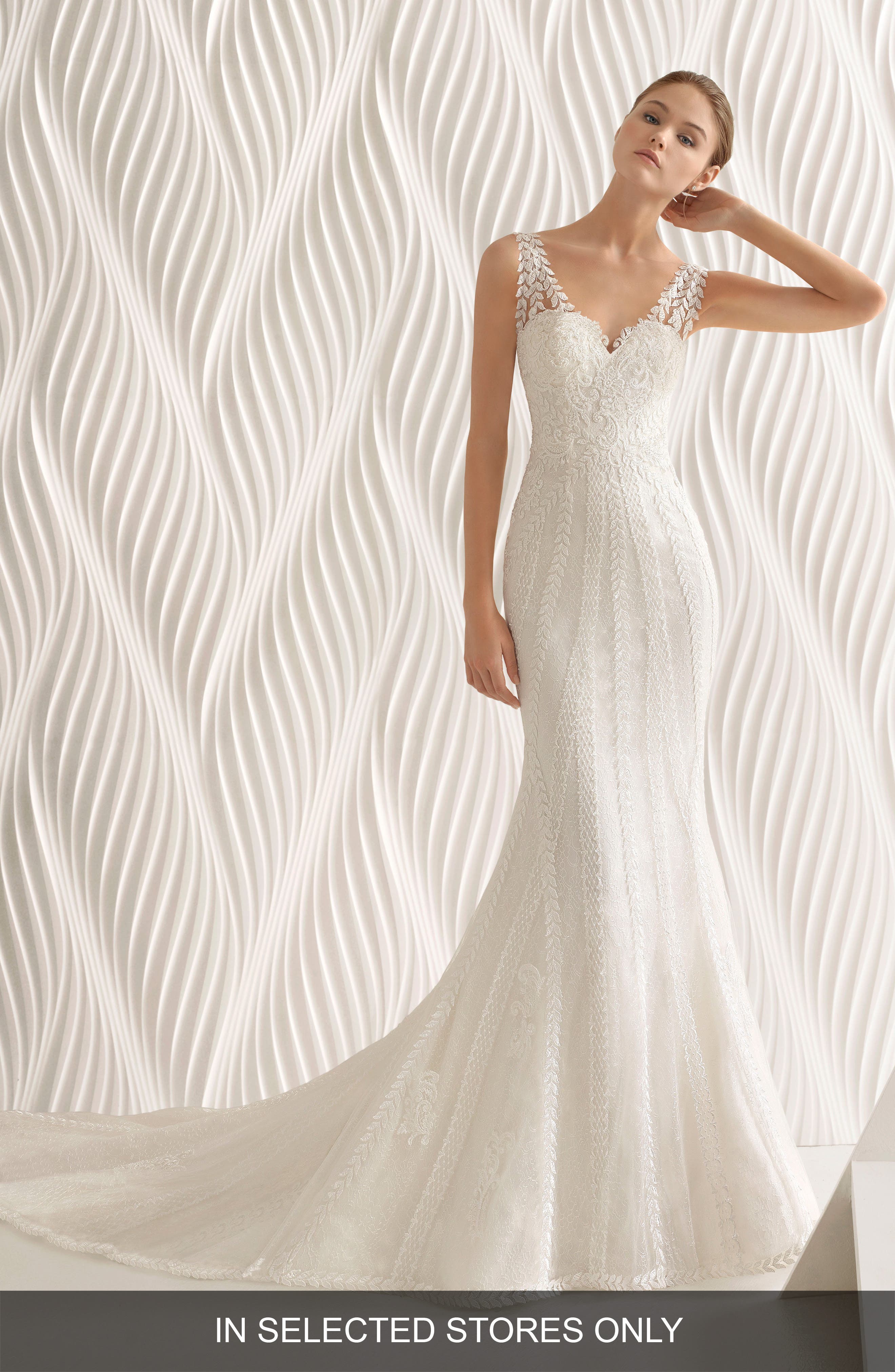 Rosa Clara Adelfa Embellished Lace Mermaid Gown, Size - White