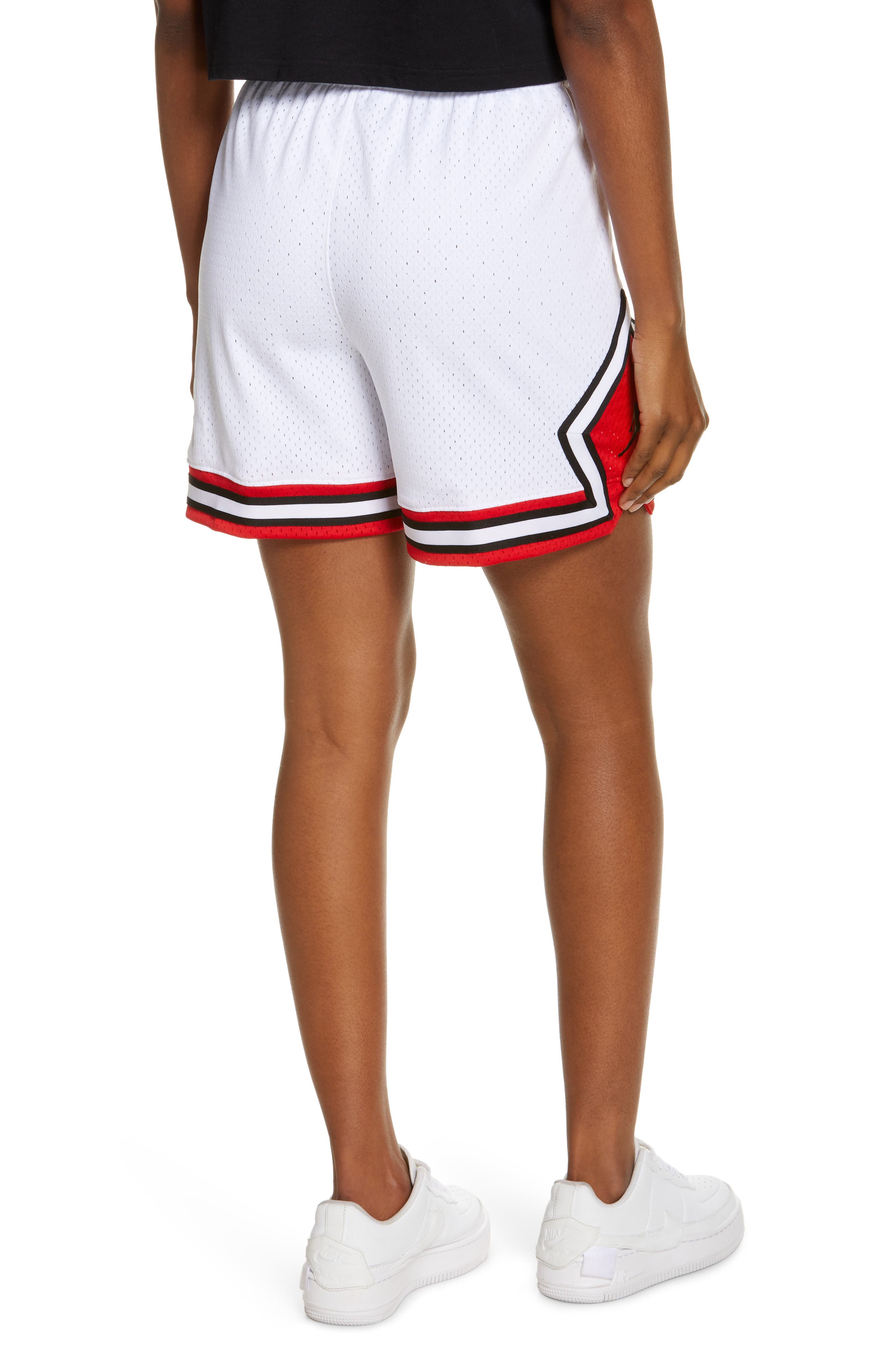 women's jordan essential diamond shorts