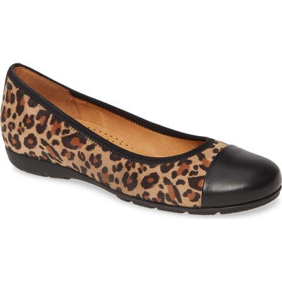 Gabor Cap Toe Ballerina Flat, Beige