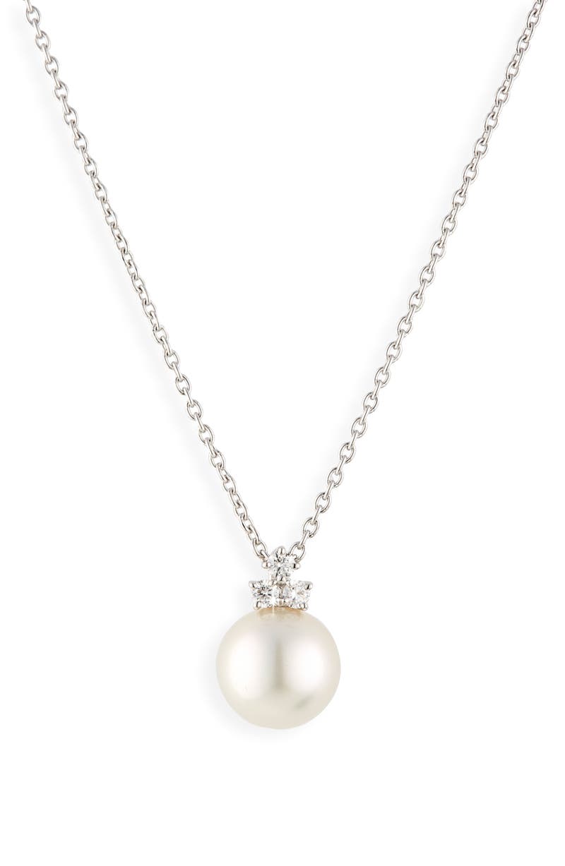 Mikimoto Classic White South Sea Cultured Pearl Pendant Necklace in 18Kw