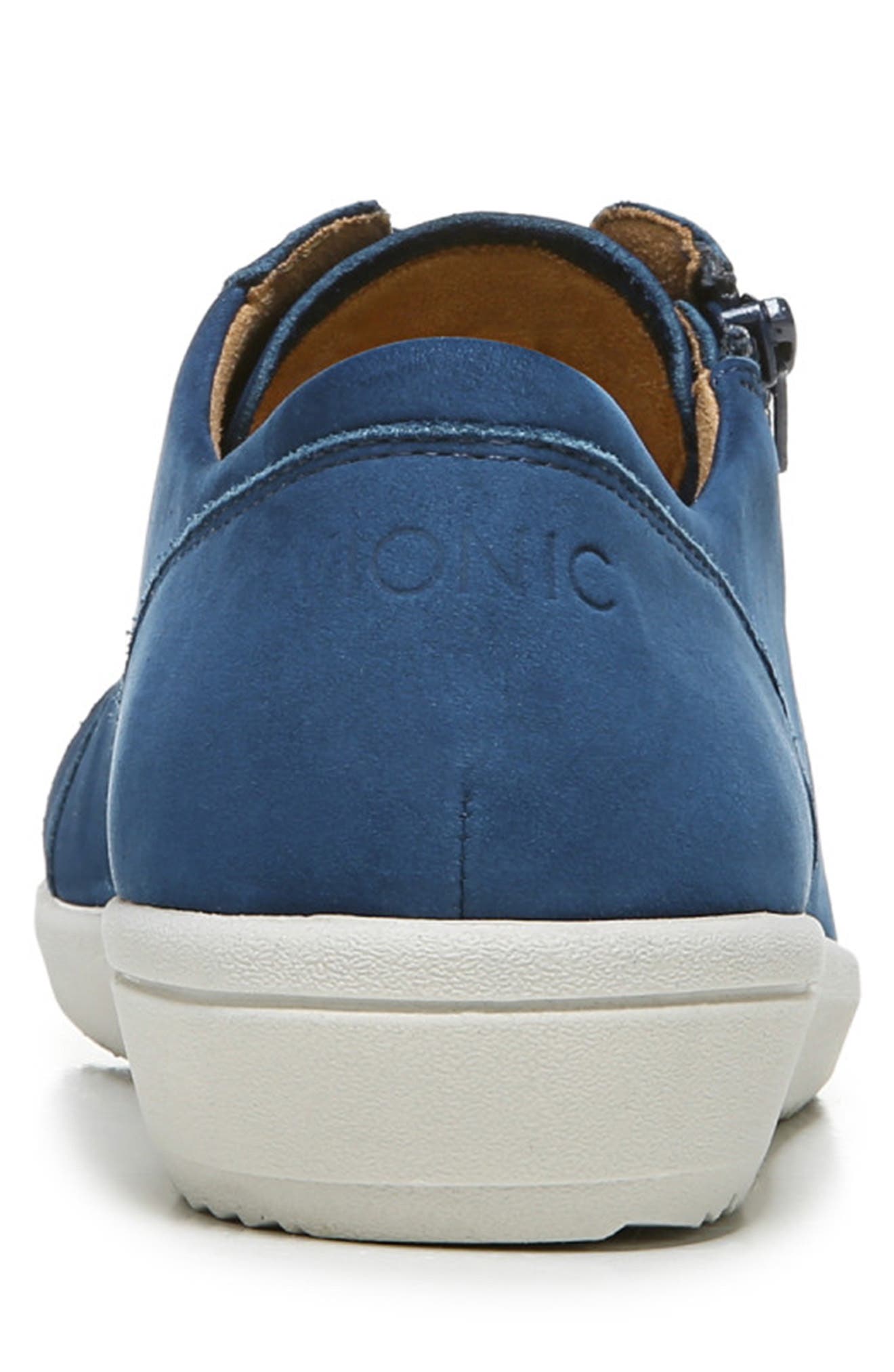 vionic abigail sneaker