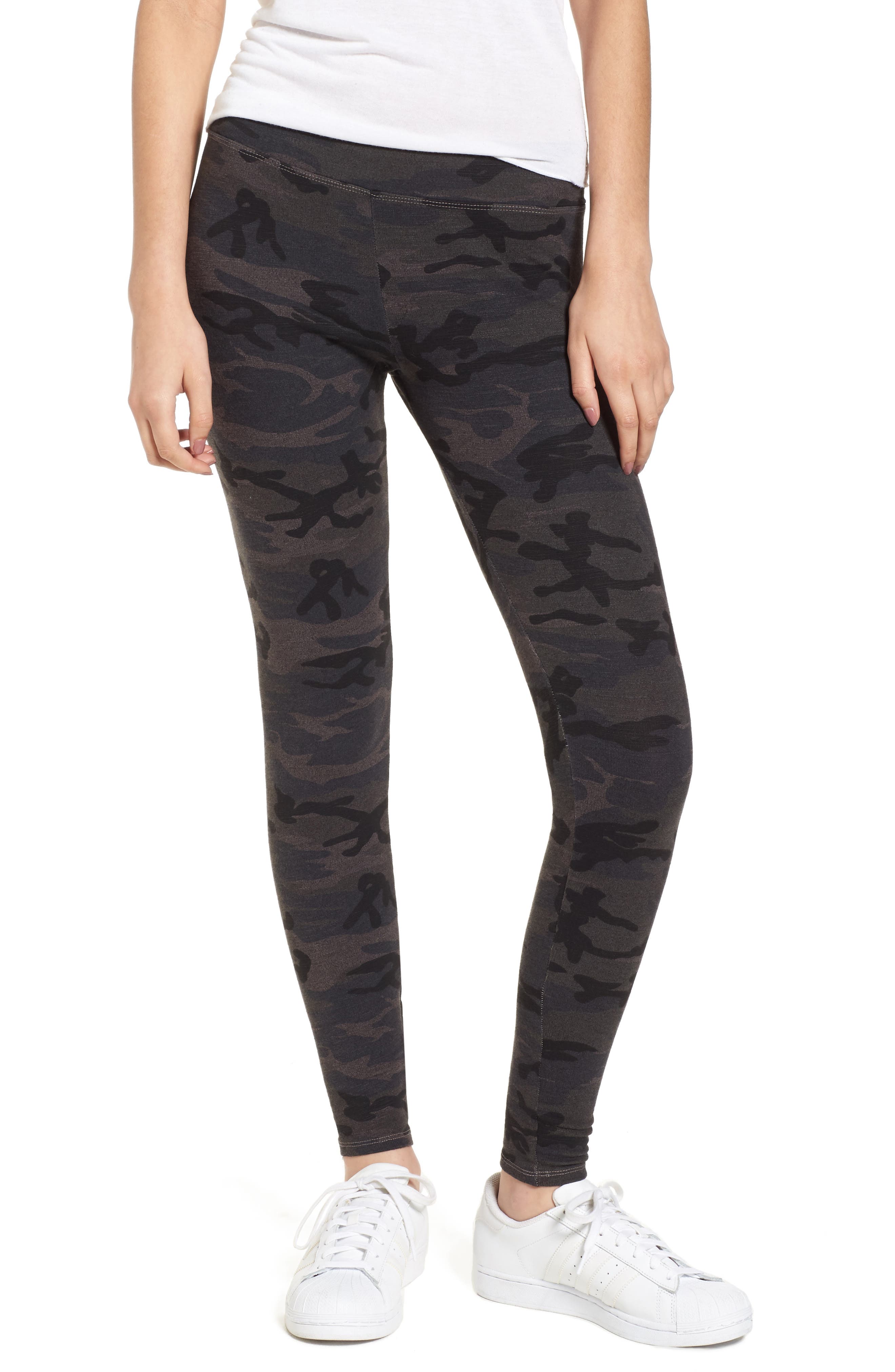 sundry yoga pants