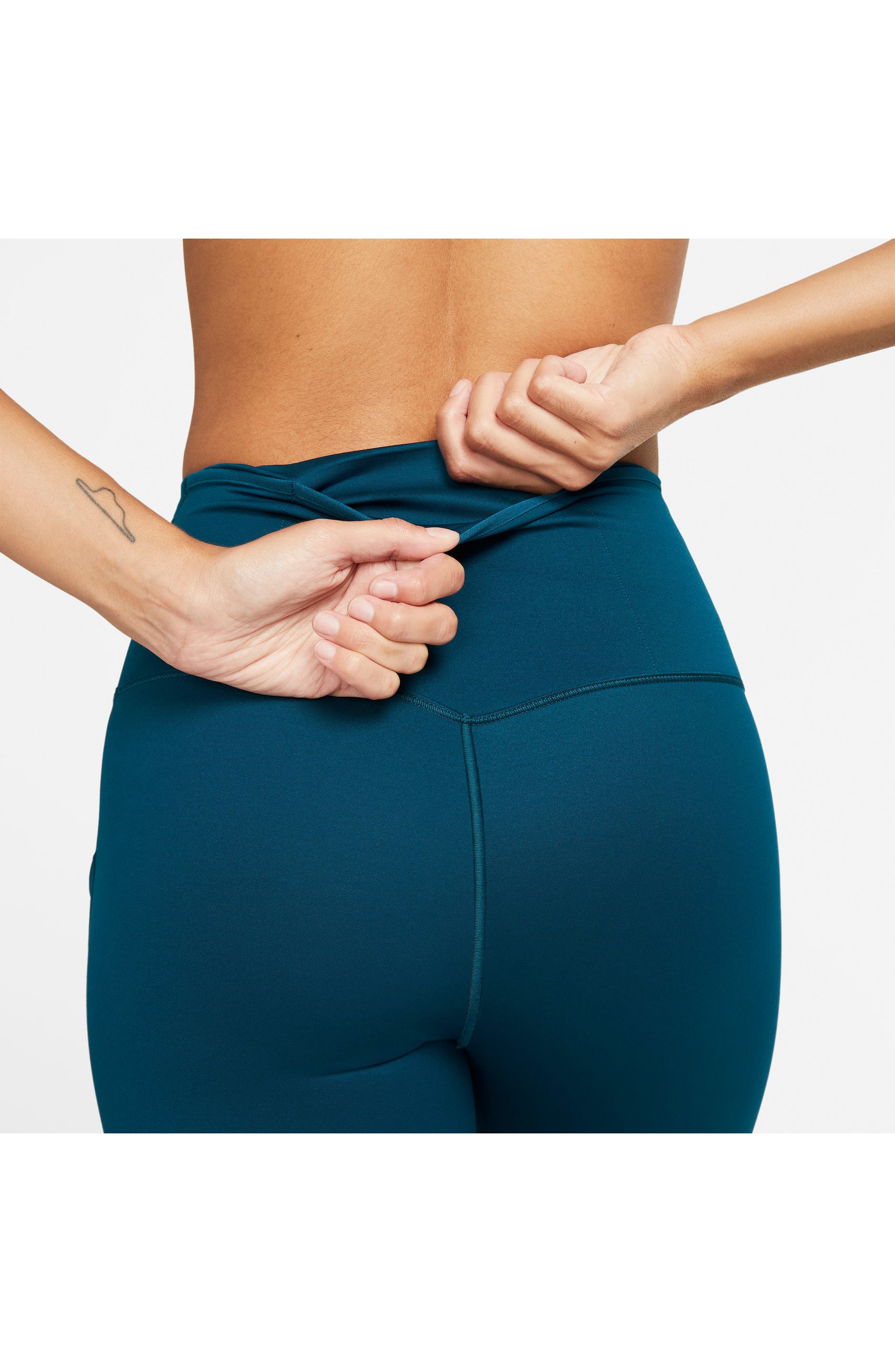 Nike Dri-FIT Go High Waist 7/8 Leggings in Valerian Blue/Black