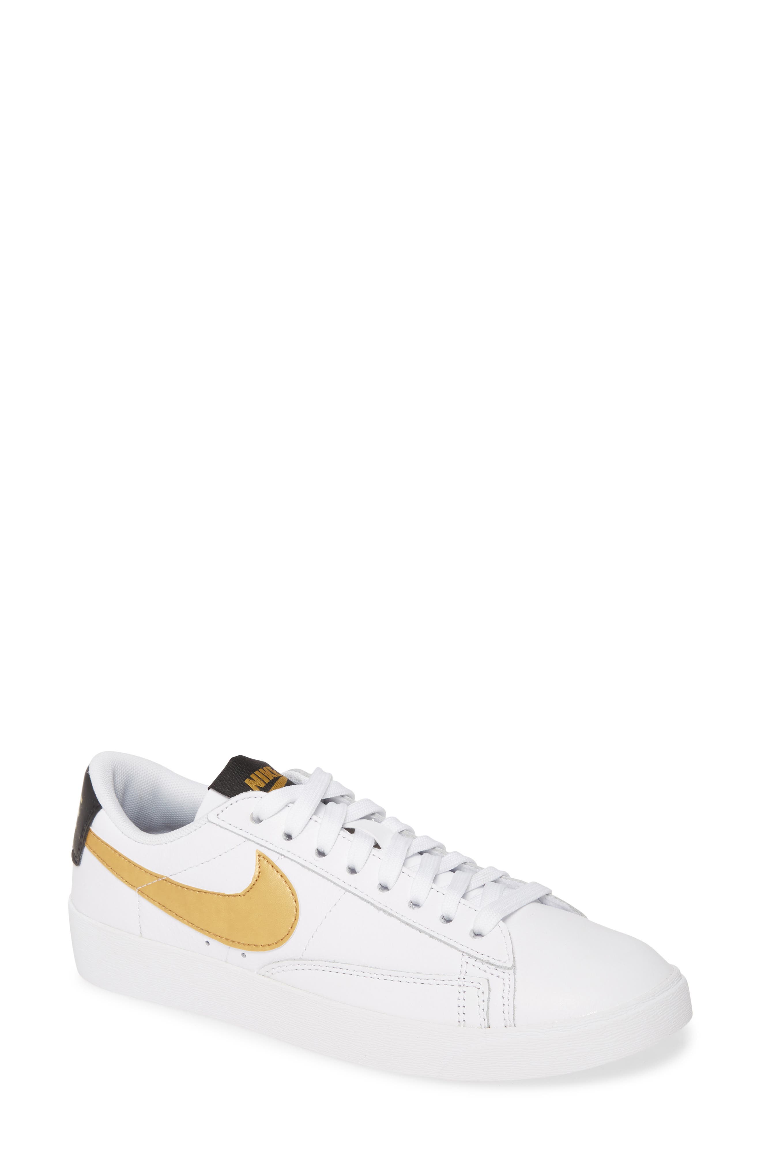 blazer low sneaker