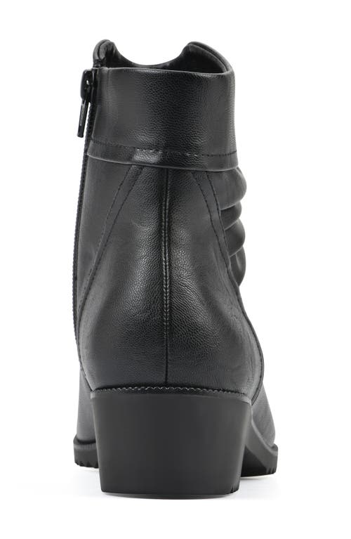 Cliffs By White Mountain Durbon Womens Faux Leather Round Toe Ankle Boots In Black Smooth