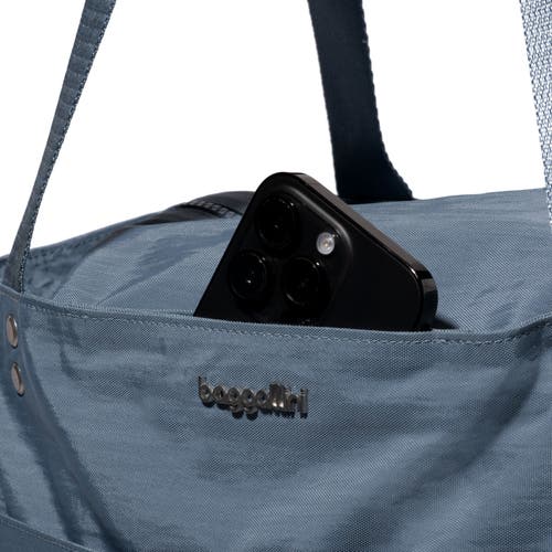 Baggallini Large Carryall Crossbody Tote Bag In Mist
