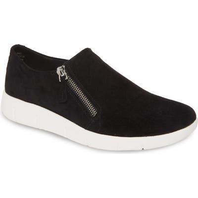 Johnston & Murphy Tracy Platform Sneaker- Black