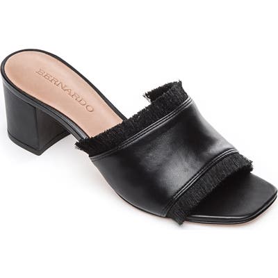 Bernardo Bryn Slide Sandal- Black