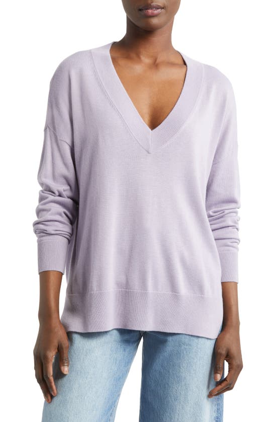 Treasure & Bond V-neck Sweater In Purple Wonder