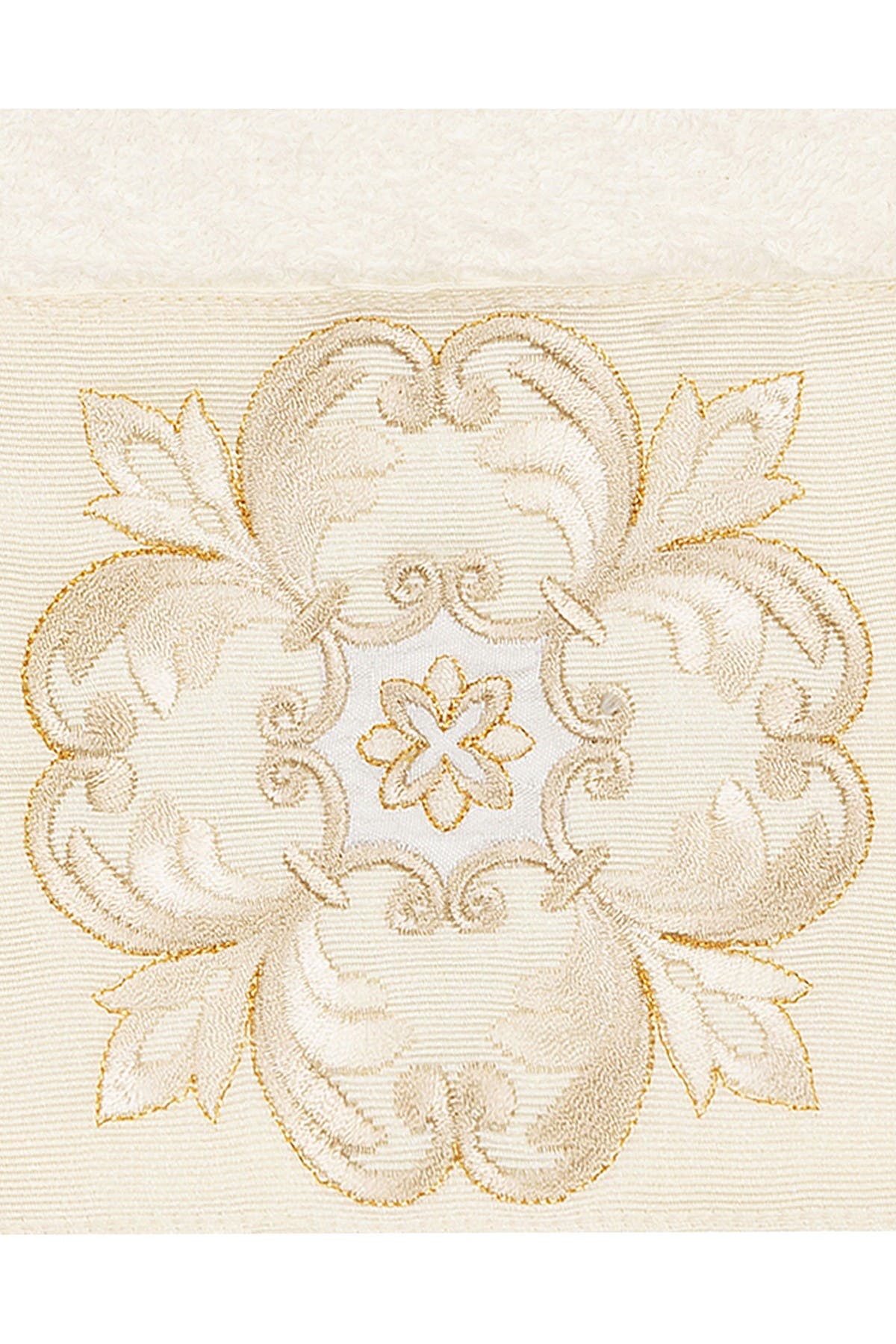 Linum Home Textiles Alyssa 3Piece Embellished Towel Cream