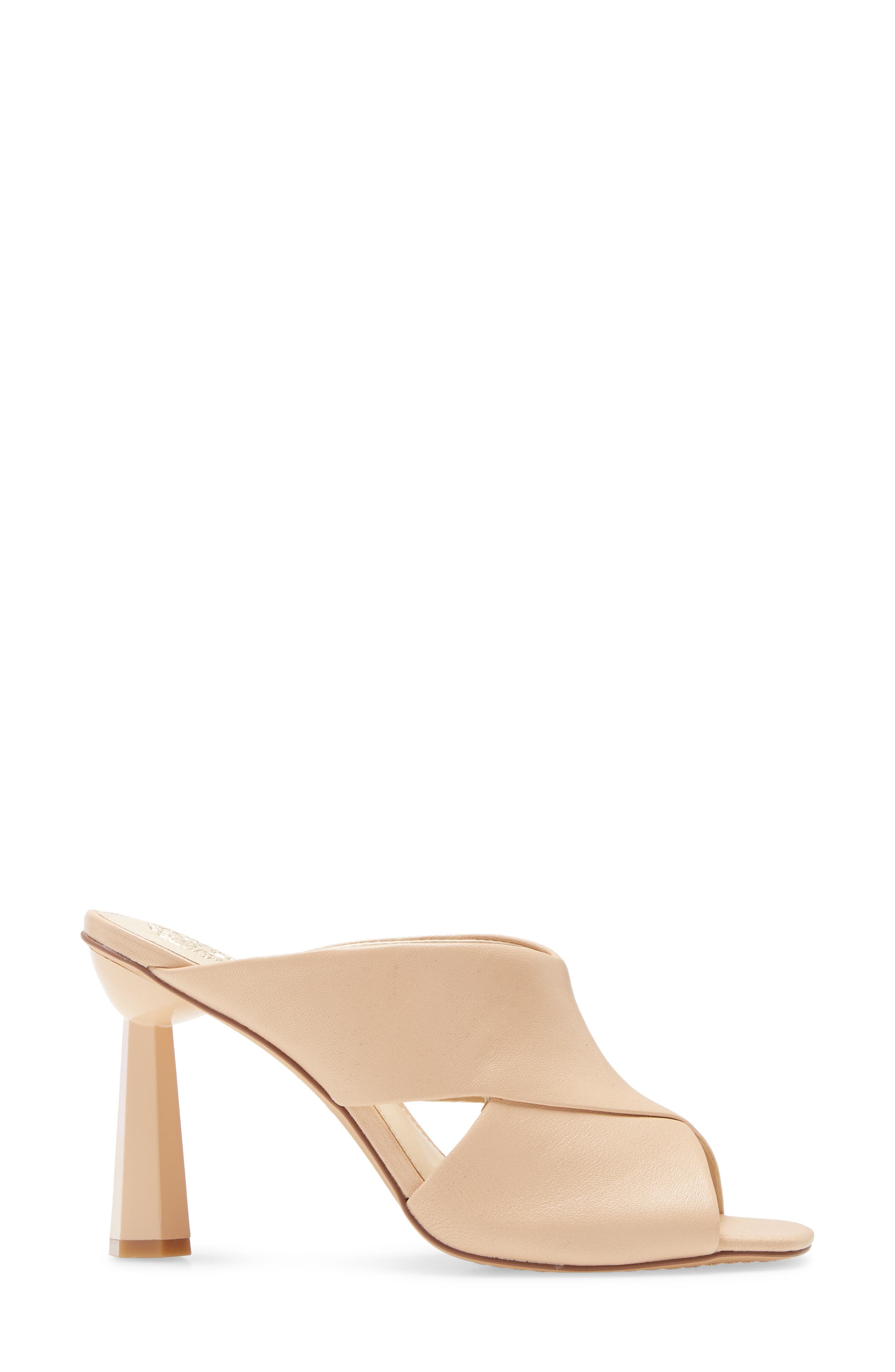 averessa sandal