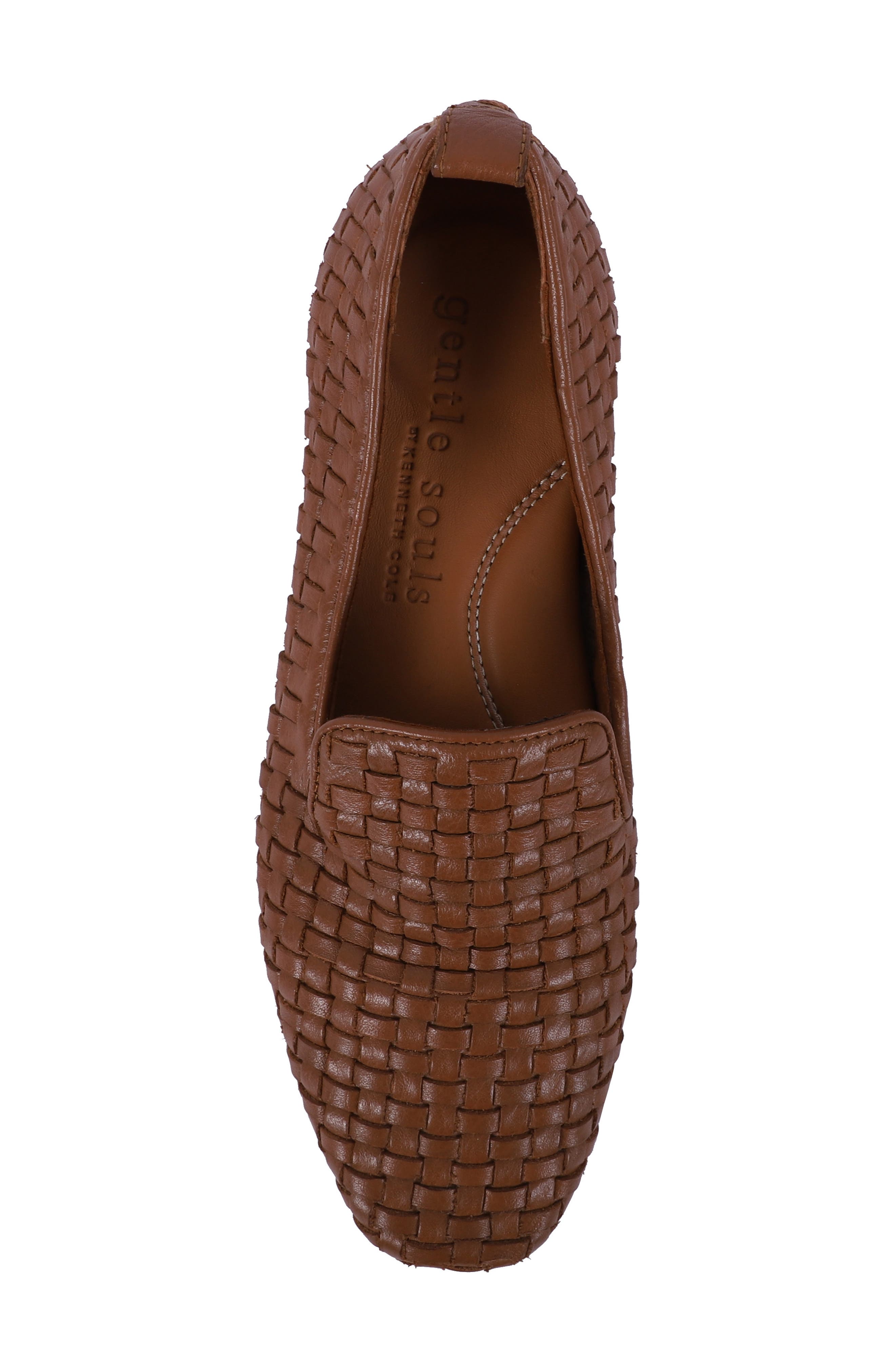 GENTLE SOULS BY KENNETH COLE Morgan Smoking Slipper in 