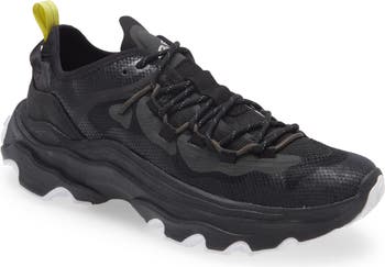 Kinetic Breakthru Tech Lace Sneaker