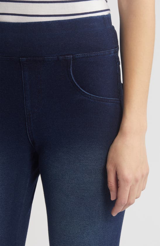 Hue Game Changing Crop Leggings In Dark Rinse