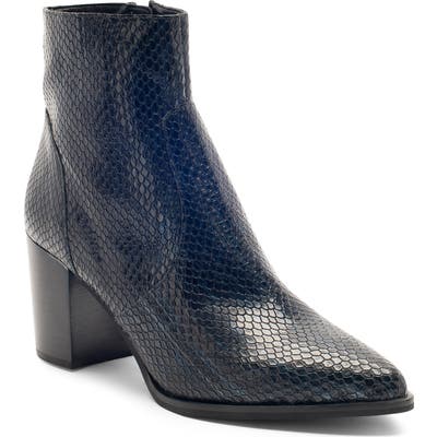 Blondo Tania Waterproof Bootie- Black