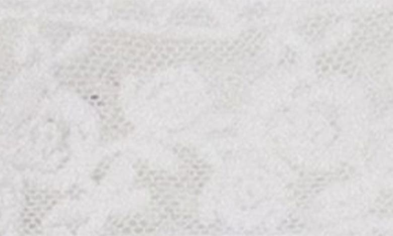 Petit Moments Femme Hair Bow In White