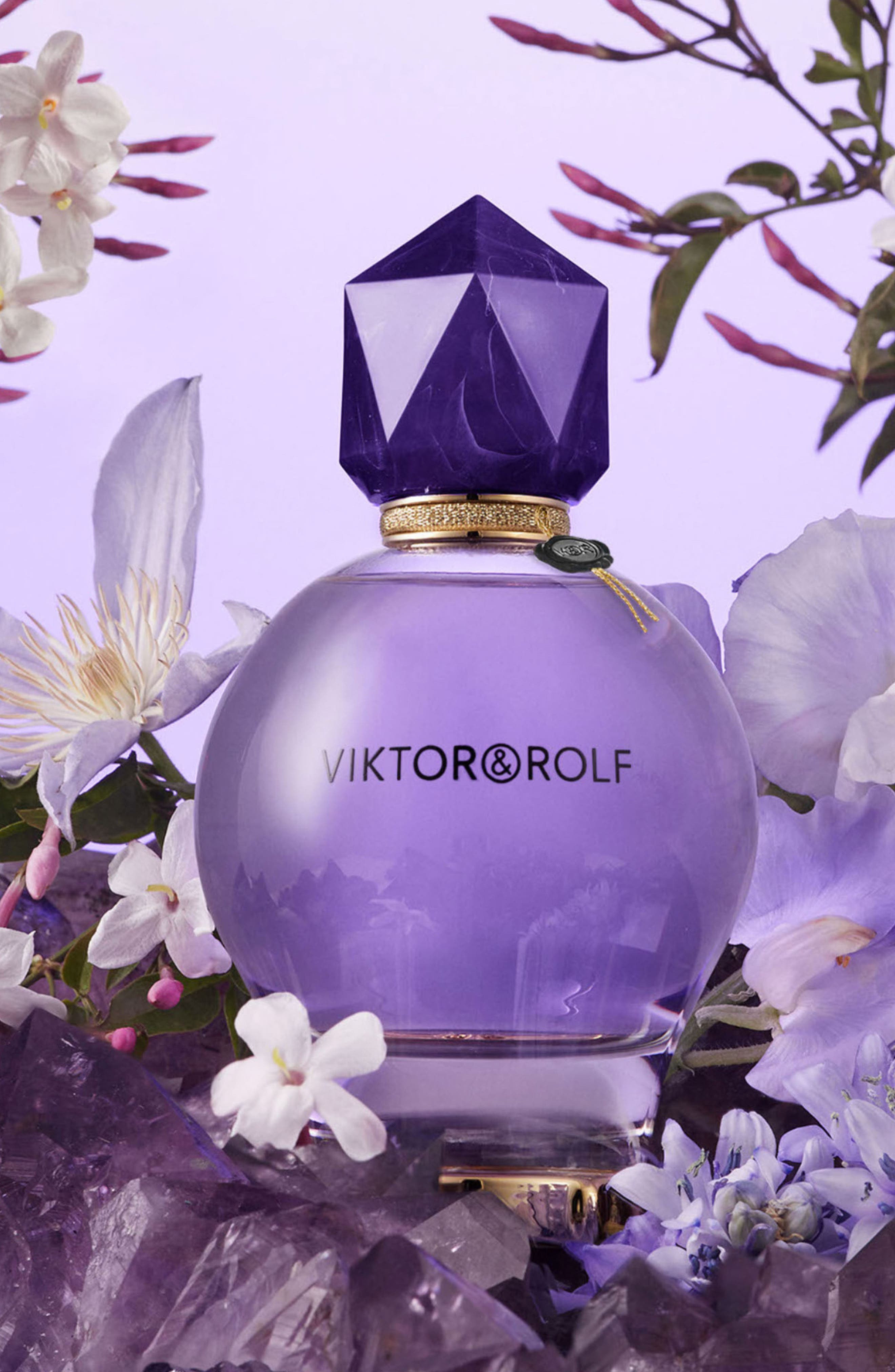 Viktor&Rolf Flowerbomb Perfume Gift Set ($256 value)