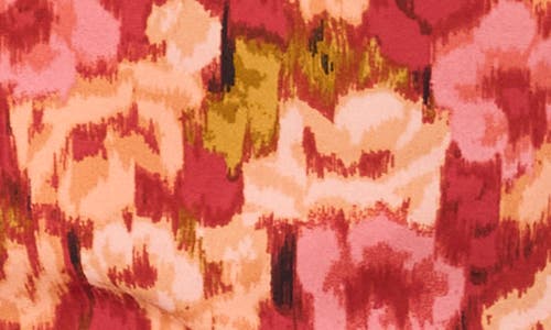 Vince Camuto Print Split Neck Top In Rose Clay