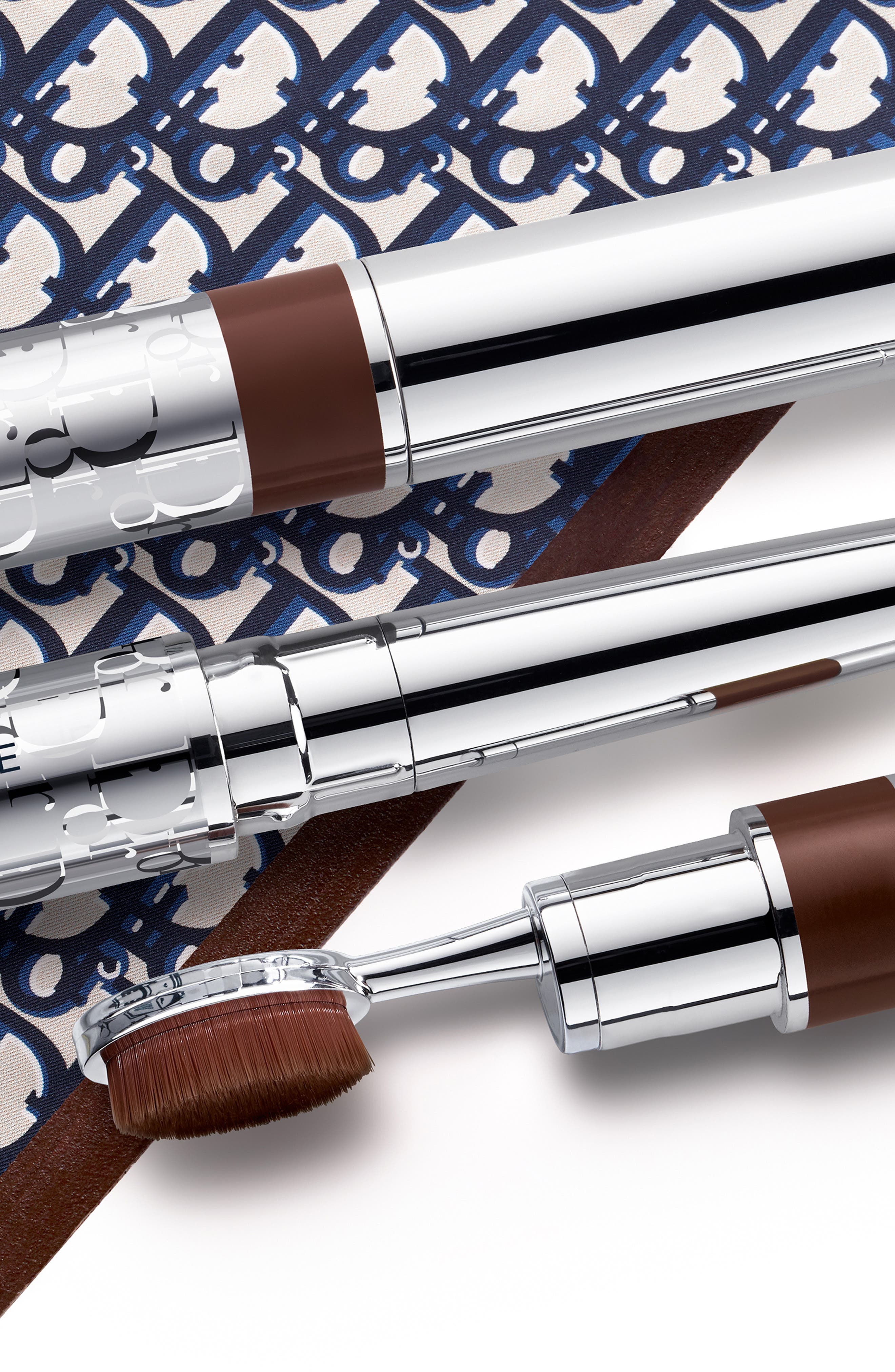 dior kabuki brow