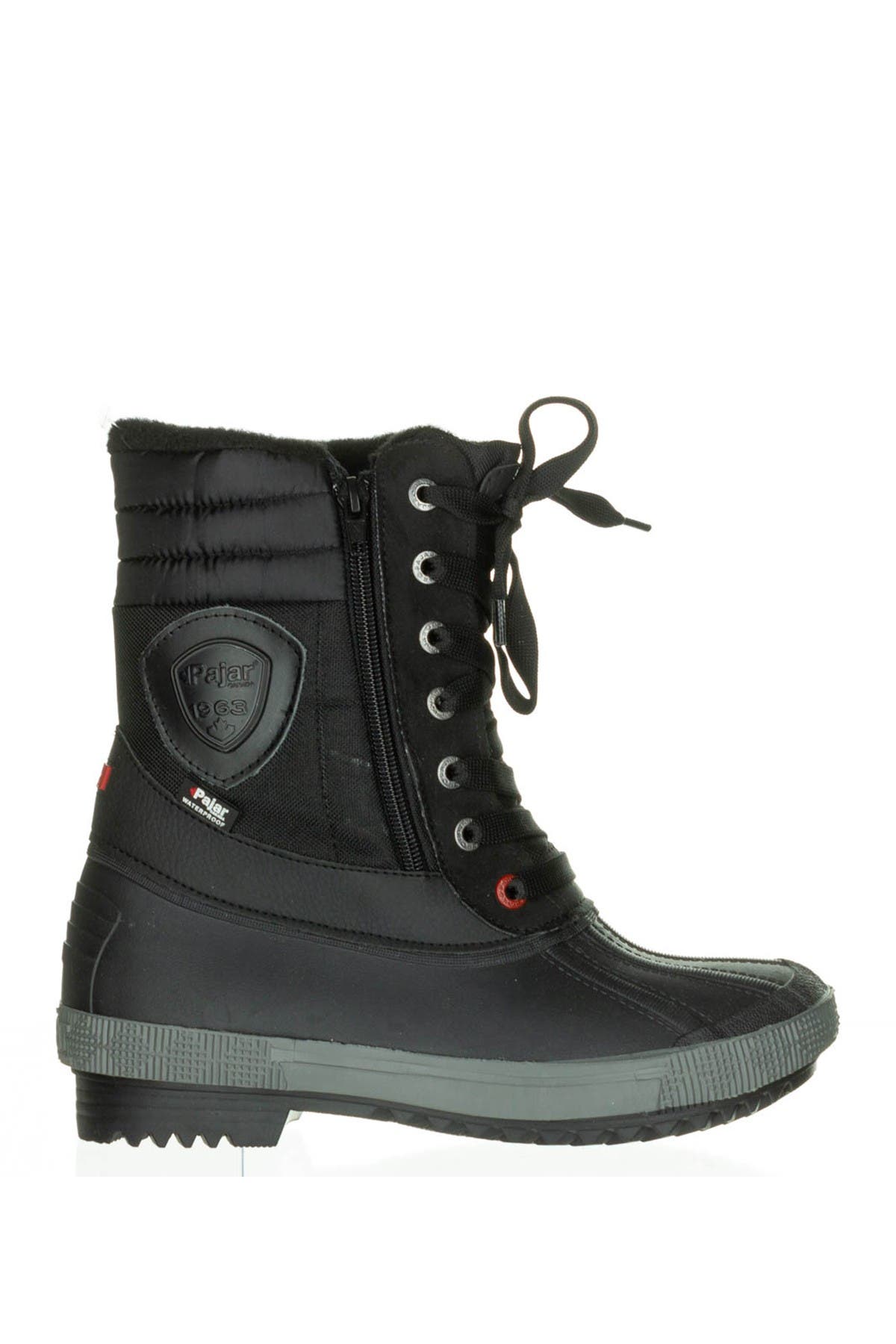 black pajar boots