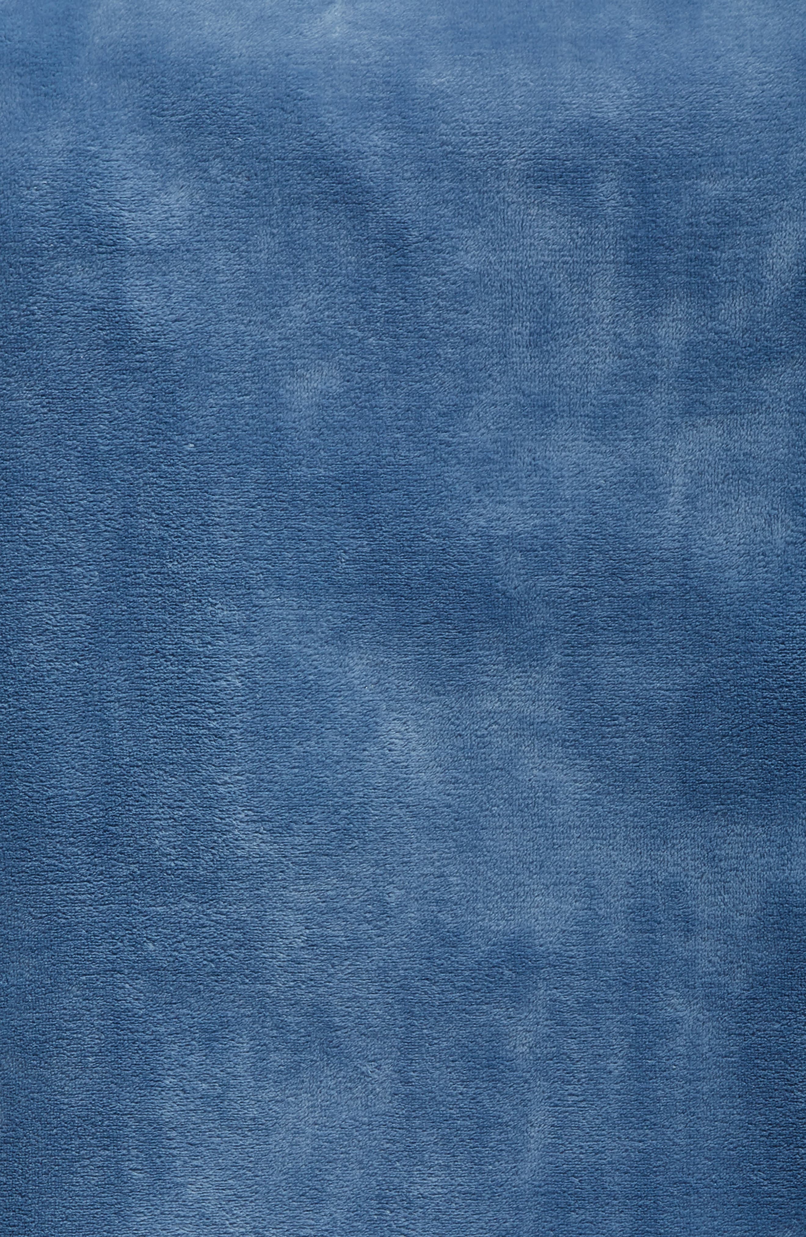 NORDSTROM AT HOME,
                            Kennebunk Bliss Plush Throw,
                            Alternate thumbnail 472, color,
                            425