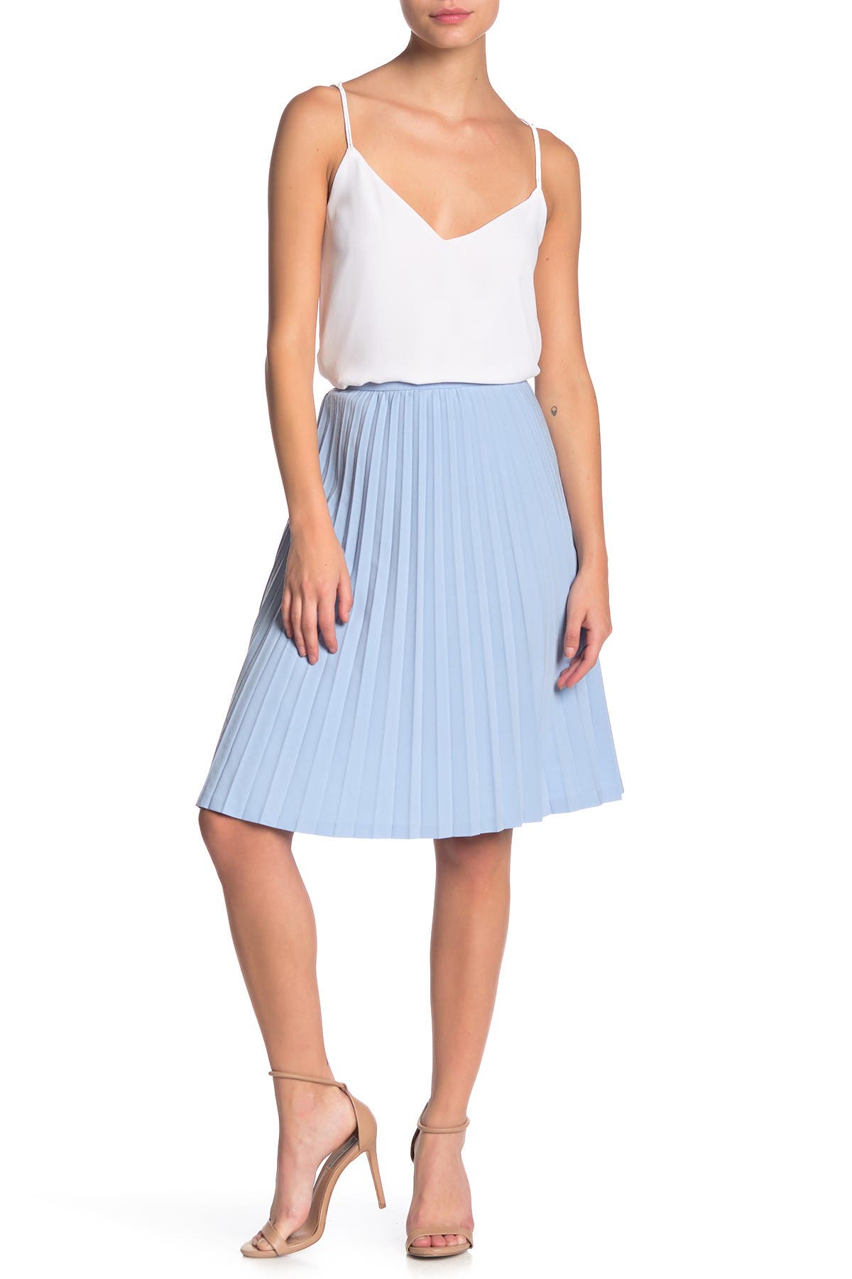 accordion pleated skirt