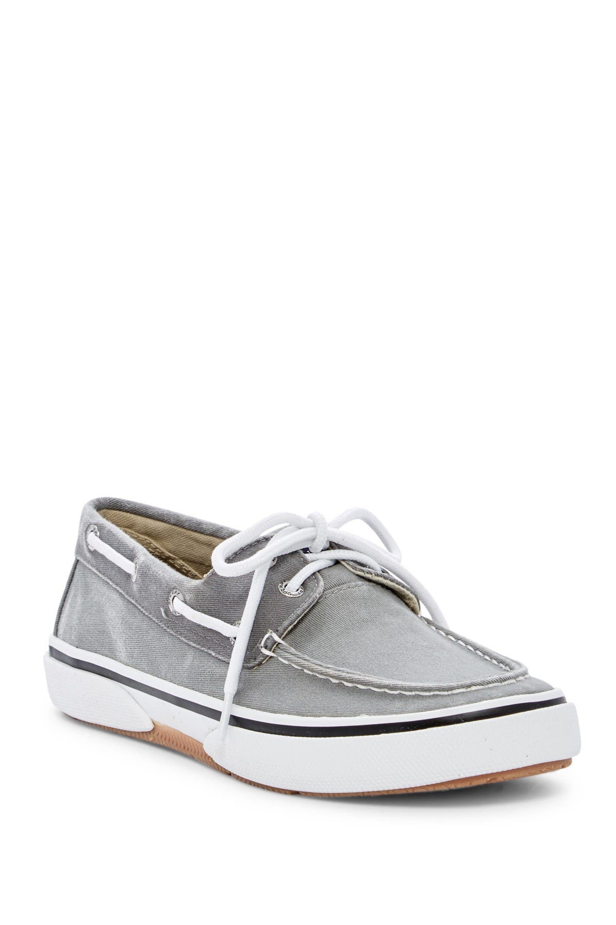 sperry wide boat shoes