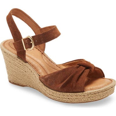 B?rn Ladue Platform Sandal, Brown