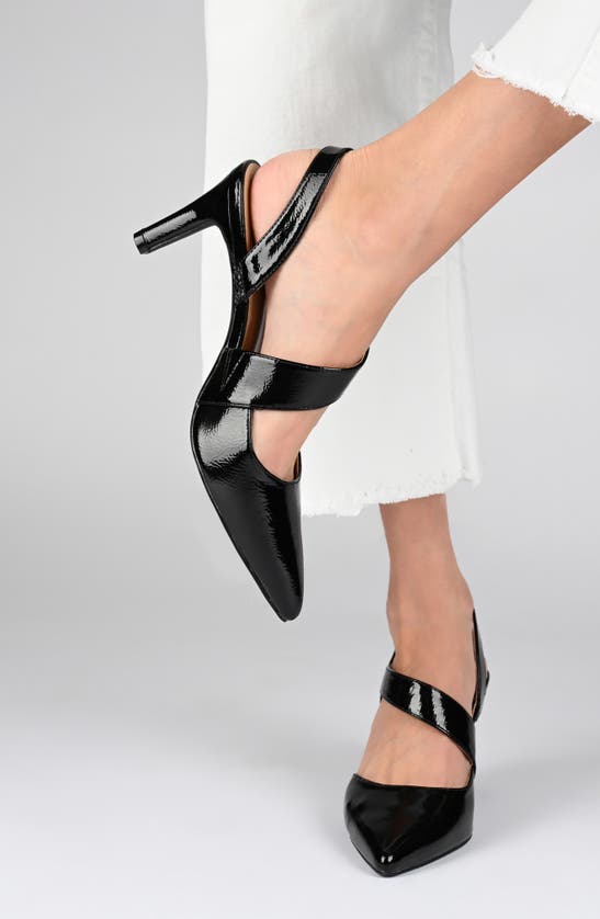 Shop Journee Collection Scarlett Pointed Toe Pump In Blush