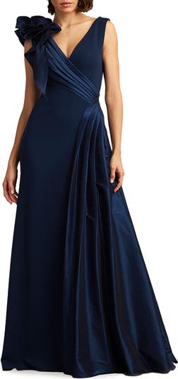 Rosette a sales line gown