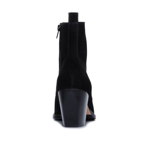 Bernardo Footwear Norwich Heeled Ankle Bootie In Black