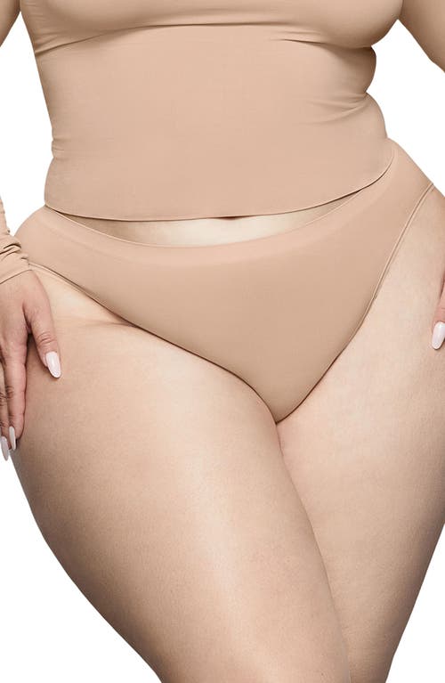 Soft Smoothing Seamless Briefs in Clay