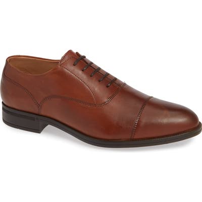 Vince Camuto Iven Cap Toe Oxford- Brown