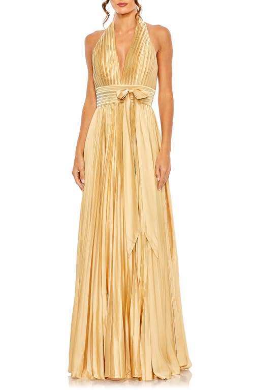 Mac Duggal Pleated Halter Neck Satin Gown Gold at Nordstrom,