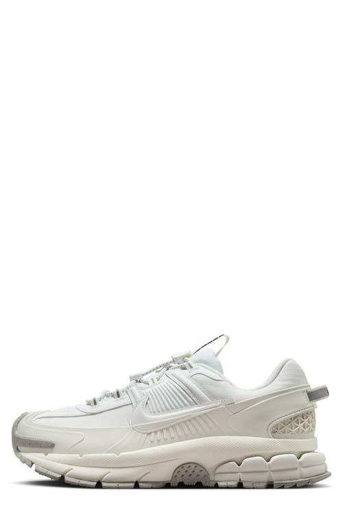 NIKE NIKE ZOOM VOMERO ROAM SNEAKER 