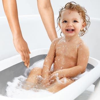 OXO Tot Splash & Store Bath Tub