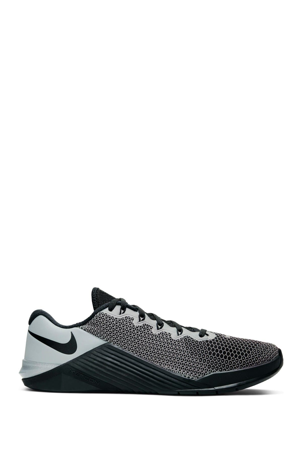 Nike | Metcon 5 X Training Sneaker 