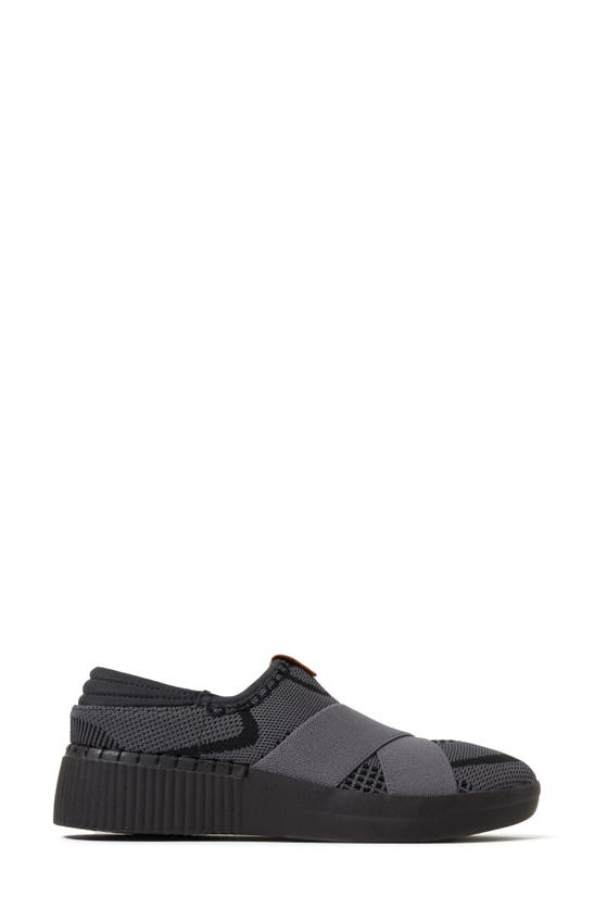 Dearfoams Women's Livie X Strap Knit Trainer Sneaker In Black Multi