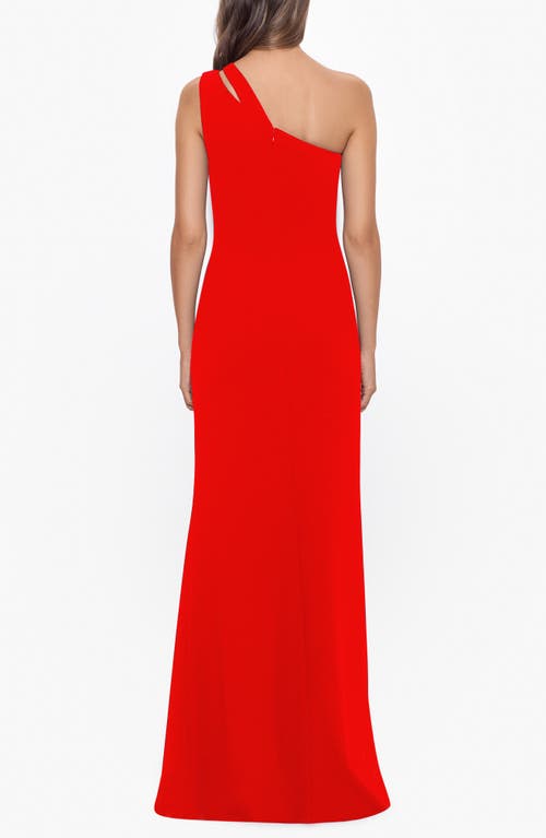 BETSY & ADAM BETSY & ADAM CUTOUT ONE-SHOULDER GOWN 