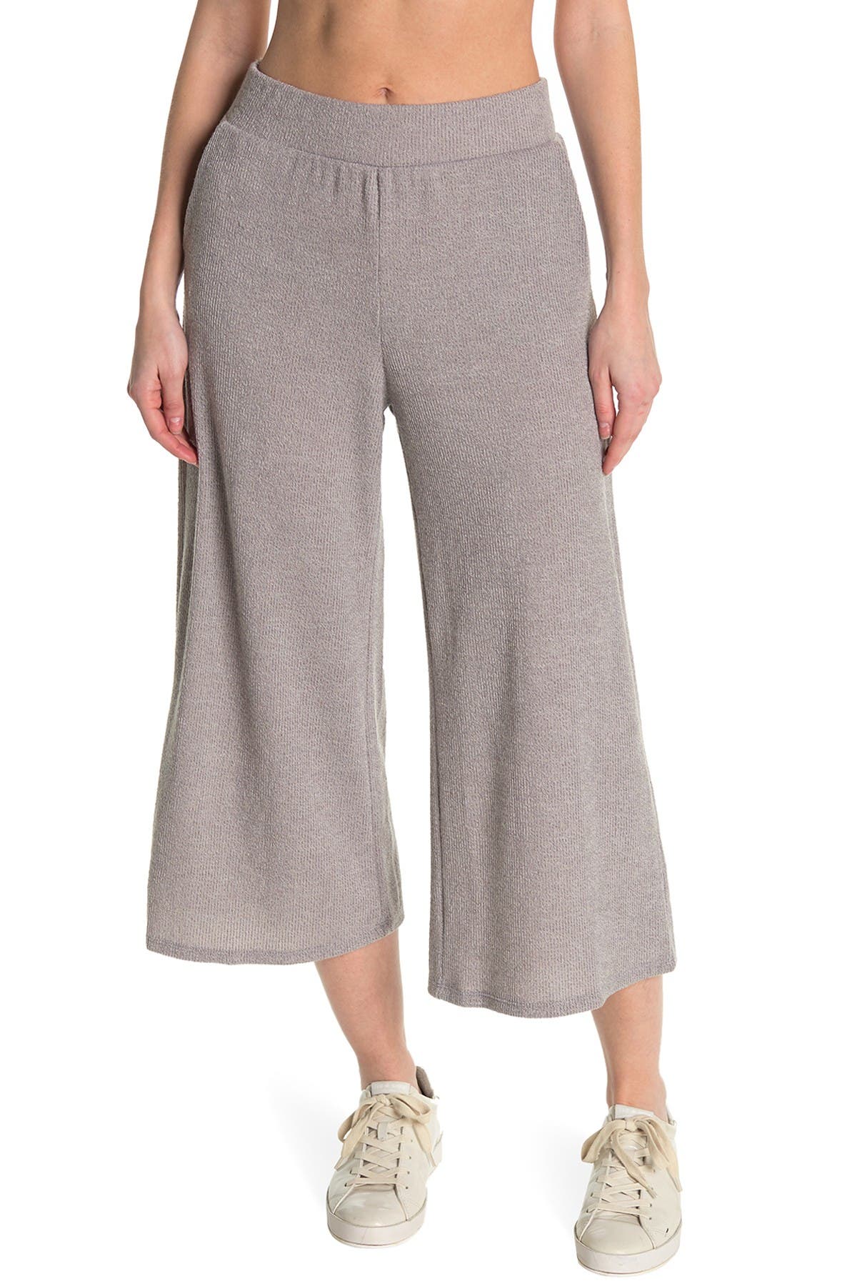 knit wide leg cropped pants