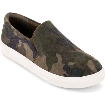 Blondo Gracie Waterproof Slip-On Sneaker, Green