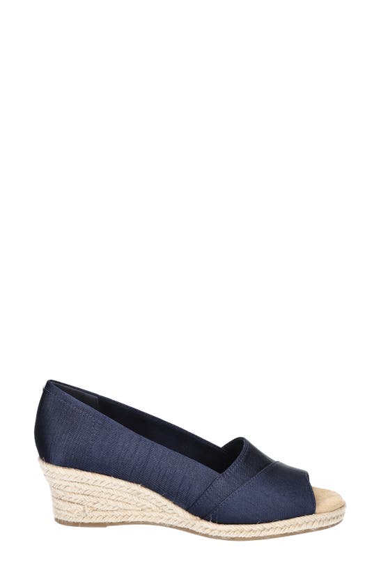 Easy Street Women's Jasper Super Flex Espadrille Sandals In Navy Thai Silk
