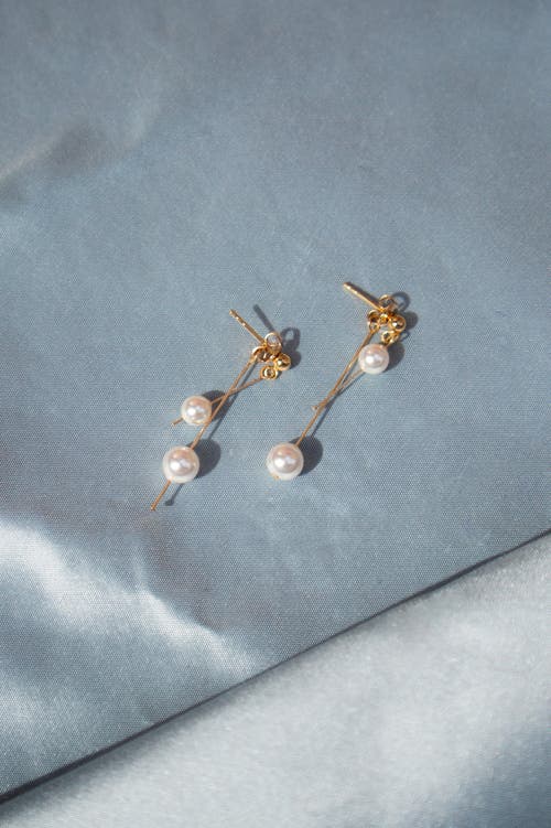 Seree Leighton Faux Pearl Pendant Earrings In White