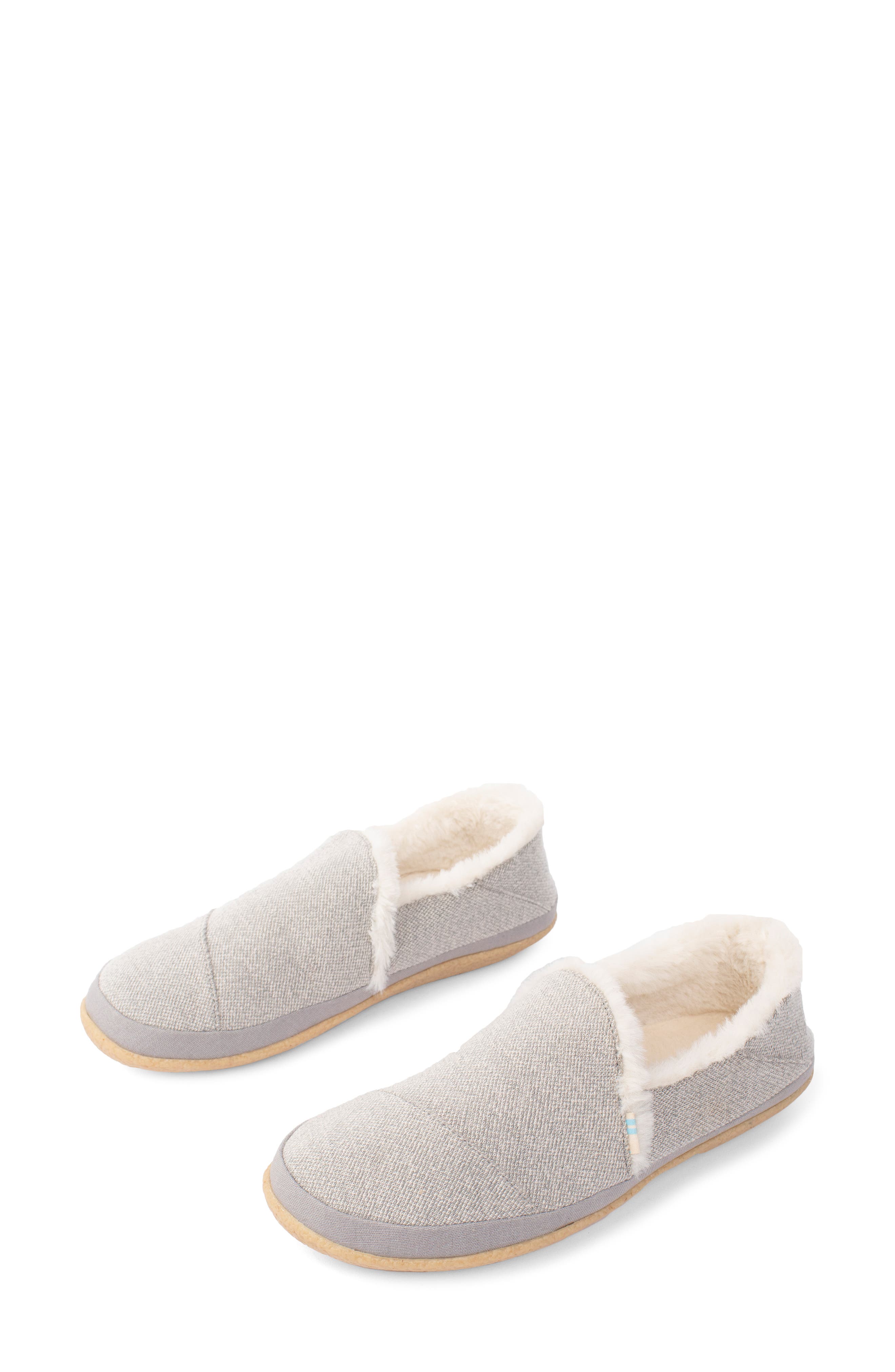toms boys slippers