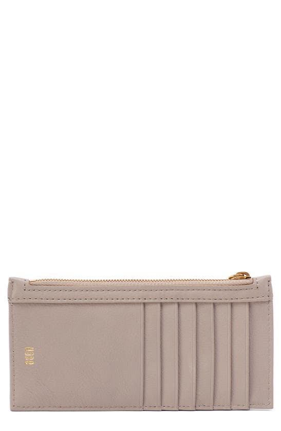 Hobo Carte Leather Wallet In Taupe