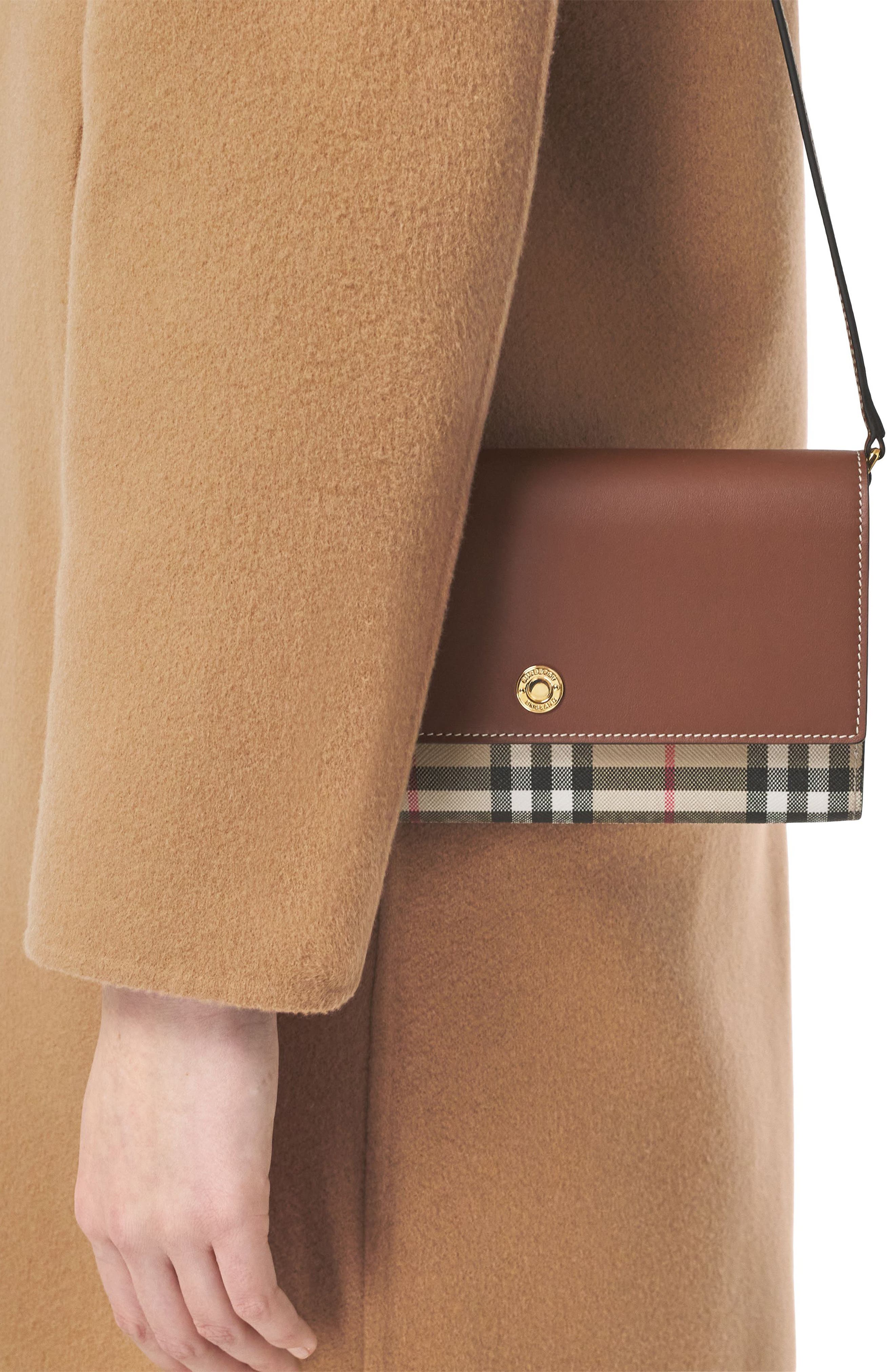 burberry hannah leather clutch