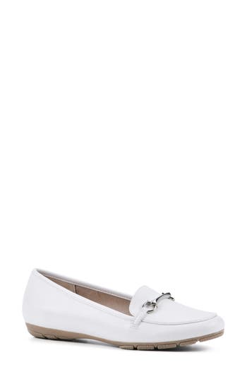 Cliffs By White Mountain Glowing Bit Loafer In White/smooth