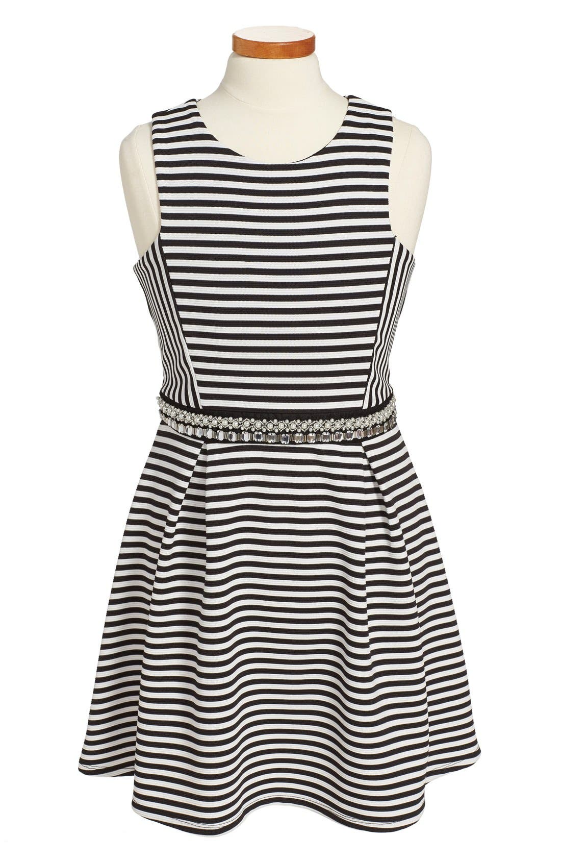 monteau dresses canada