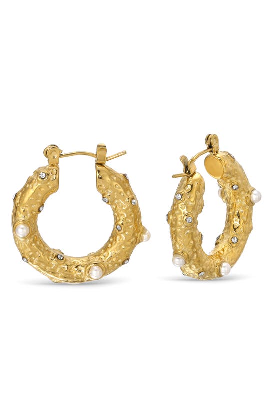 Eye Candy Los Angeles Imitation Pearl Molten Hoop Earrings In Gold